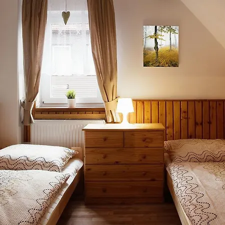 Semesterbostad Chalupa Hela Loučná pod Klínovcem